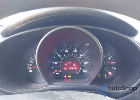 2017 Kia Soul z USA, uszkodzony, nr VIN KNDJN2A20H7412262